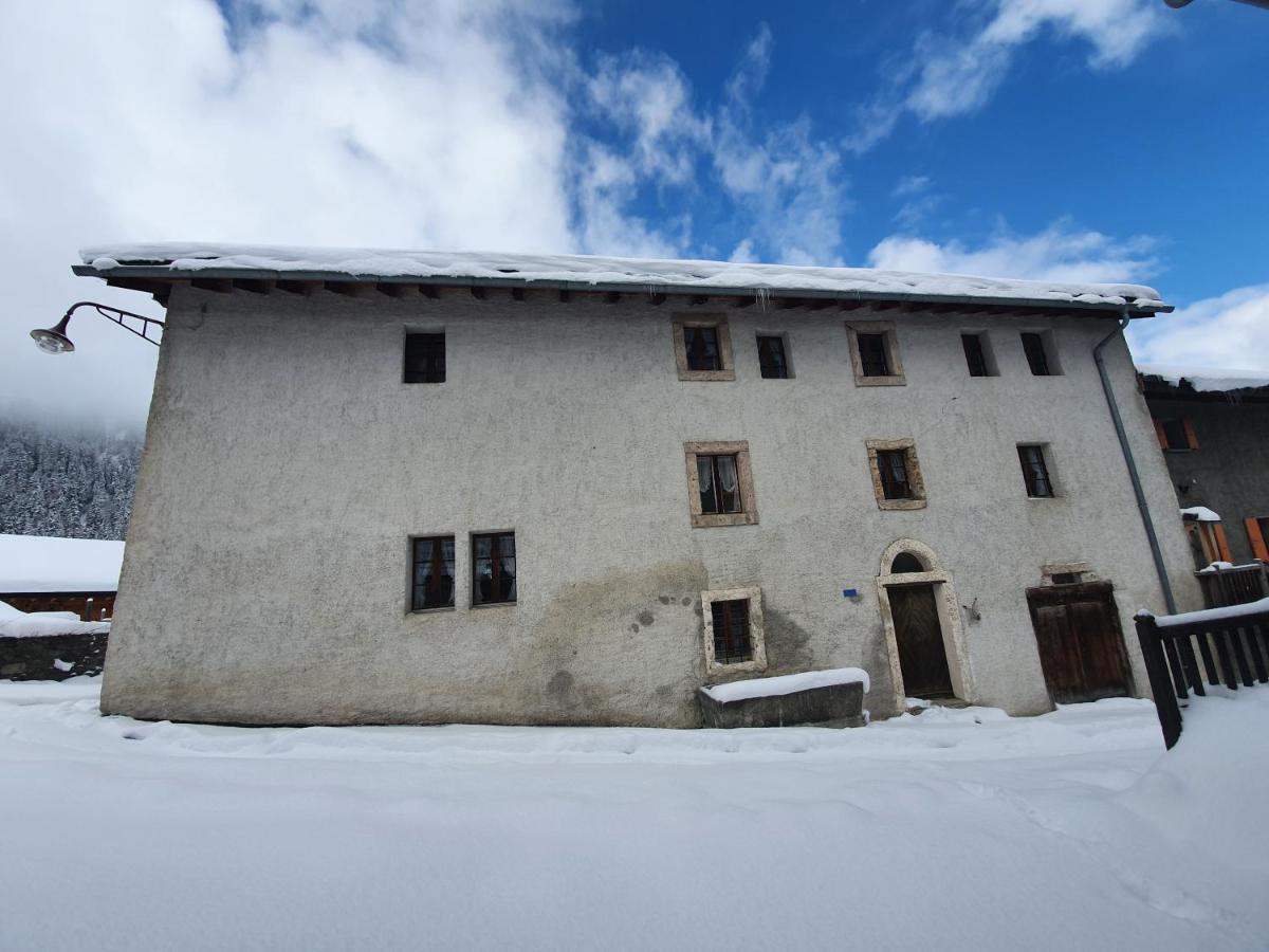 Bourg-Saint-Pierre : Le Cachet D'Antan公寓 外观 照片
